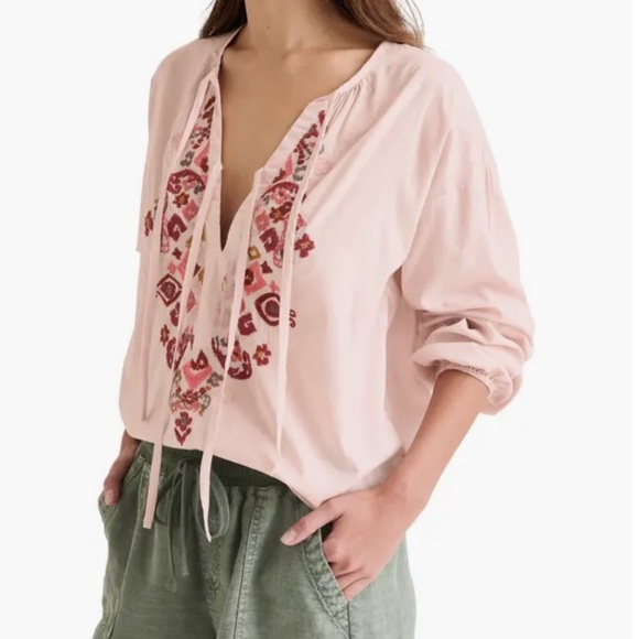 Splendid NWT  Stefania Top - Size M - Picture 1 of 12